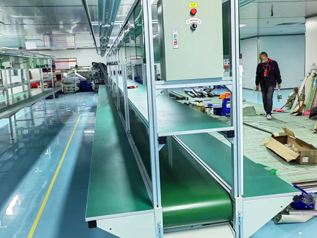 防靜電工作臺的優(yōu)點解析